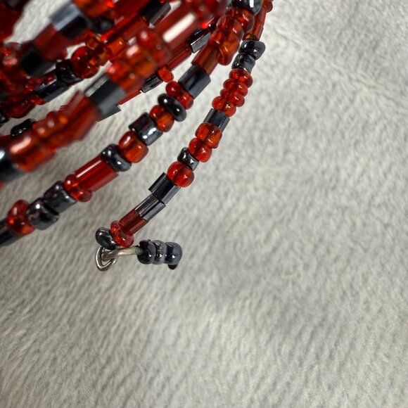 Red & Black Beaded Memory Wire Bracelet Jewelry Women Adjustable Wrap Design - Picture 5 of 11